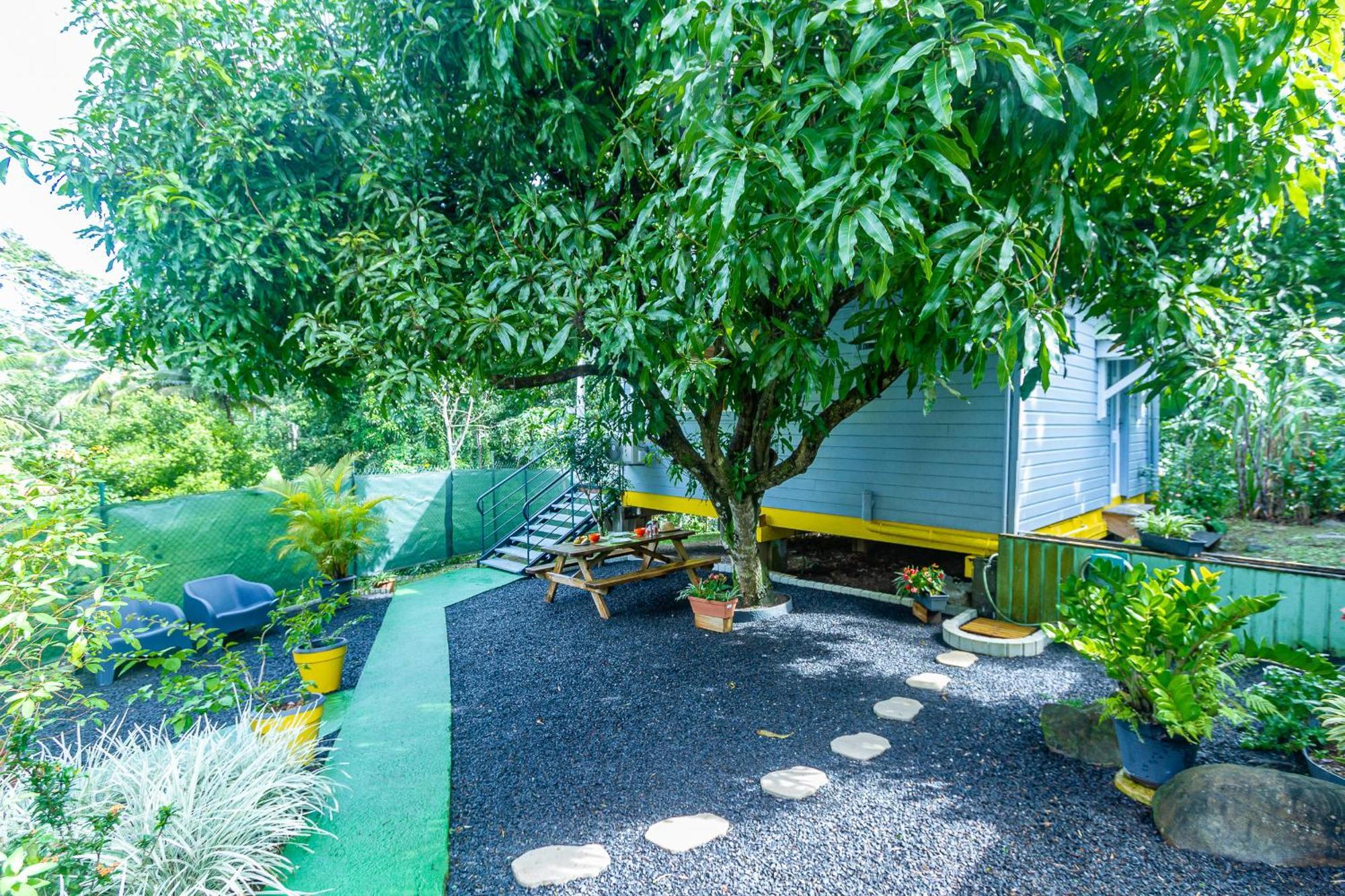 サント・ローズ Bord De Riviere & Piscine Privee - Tikaz Twopikalヴィラ エクステリア 写真